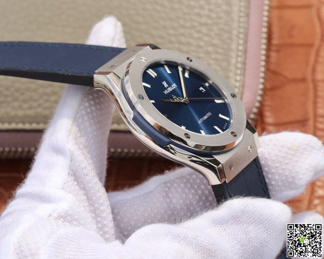 Hublot Classic Fusion 511.NX.7170.LR WWF Factory 1:1 Best Edition Replica Watch Blue Strap